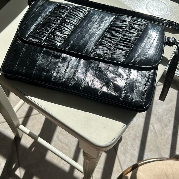 Black Bic Star evening purse - Picture 2 of 7